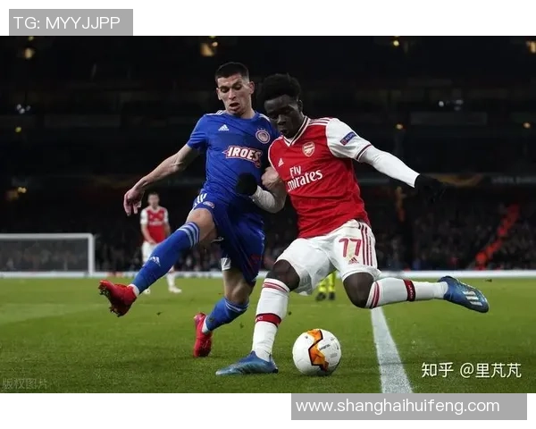 全球足球右边锋十大巨星盘点 卓越球员引领时代潮流