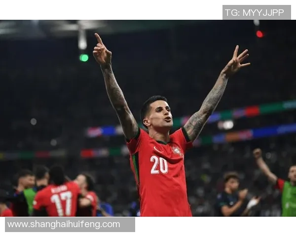 葡萄牙最帅世达足球球星风采解析与背后故事揭秘 葡萄牙最帅世达足球球星风采解析与背后故事揭秘